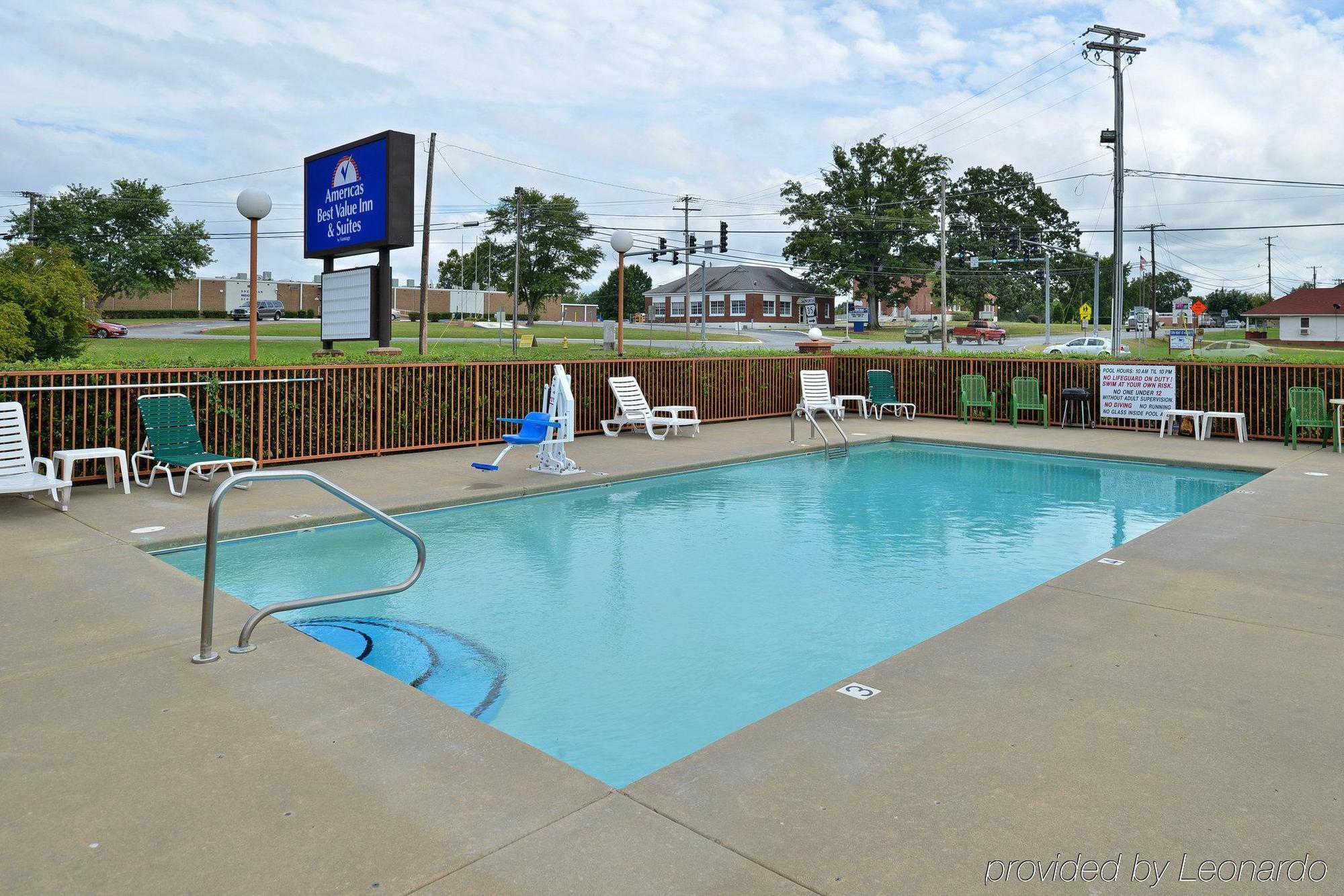America'S Best Value Inn & Suites Sheridan Exteriör bild